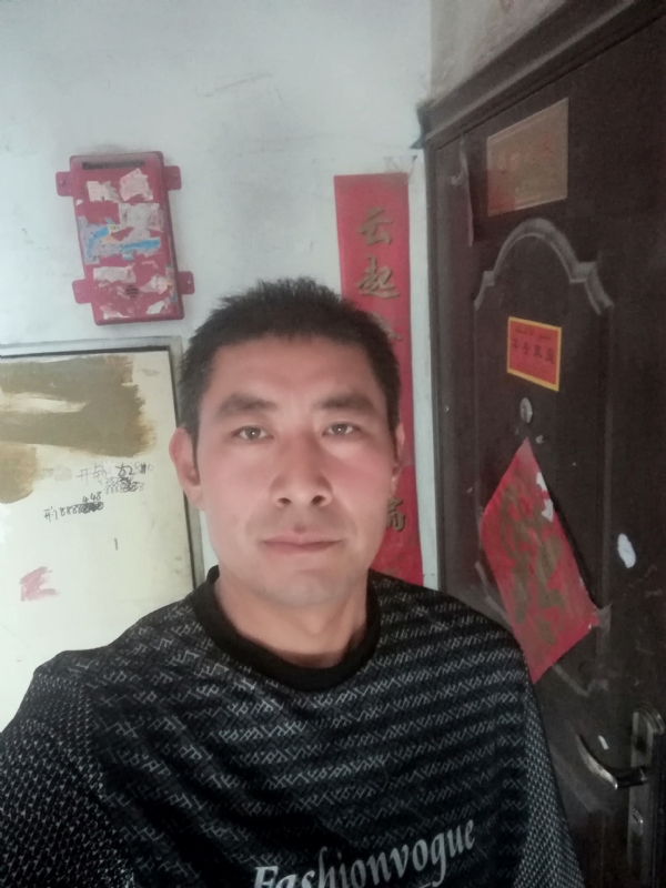 关中刀客的第一张照片--新疆父母相亲团